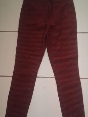 Indigo Rein Corduroy Leggings in Burgundy